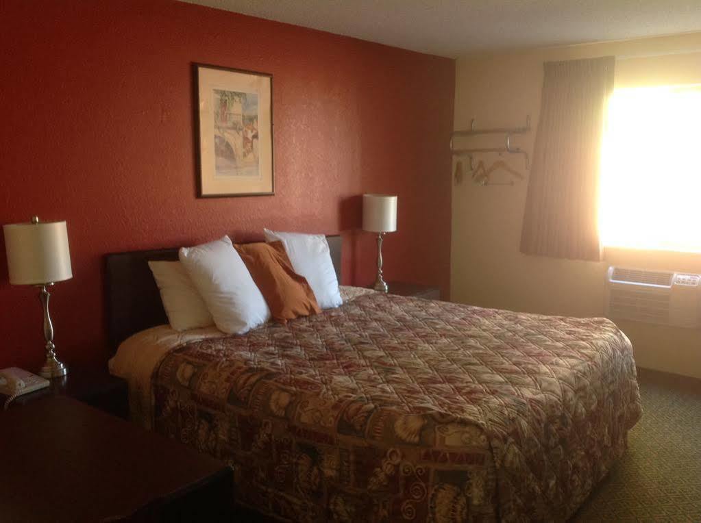Rodeway Inn Benton Exterior foto